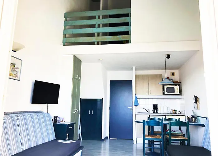 Апартаменты Le Boucanier - N°191- 3eme Etage - Batiment 1 Mae-7924 *